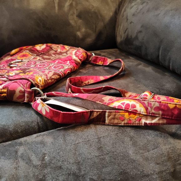 BUNDLE OF 2 VERA BRADLEY CARNABY TOTES GOOD CONDITION - 1 REVERSABLE - Picture 13 of 16